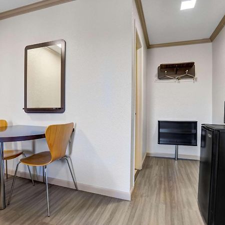 Motel 6-Red Bluff, Ca Εξωτερικό φωτογραφία