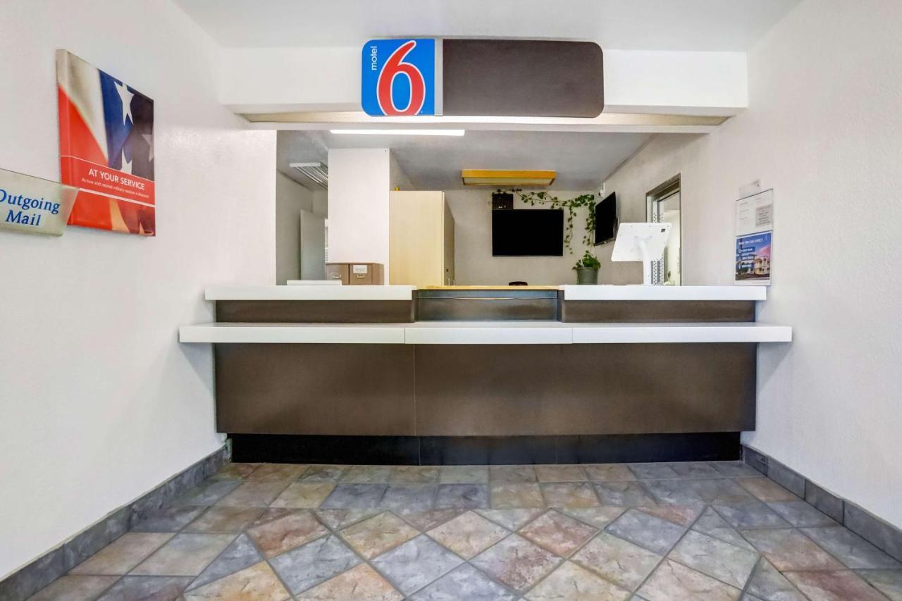 Motel 6-Red Bluff, Ca Εξωτερικό φωτογραφία